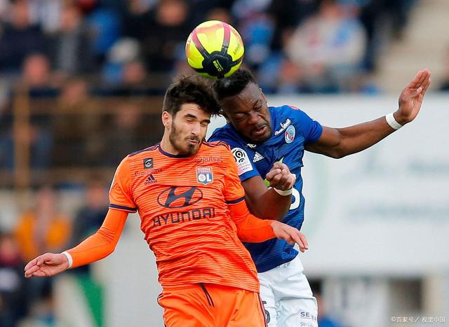 国际比赛日体能课后;瓦伦西亚内部沟通备战法甲;信心回归;团队化学反应显著 国际比赛日体能课后;瓦伦西亚内部沟通备战法甲;信心回归;团队化学反应显著